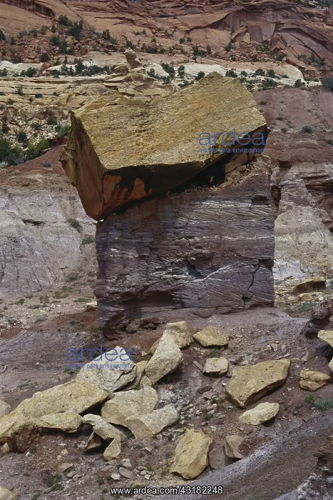: Rock on a Pedestal, Utah : Rock on a Pedestal, Utah
