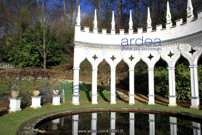  : Rococo Gardens, Painswick, UK