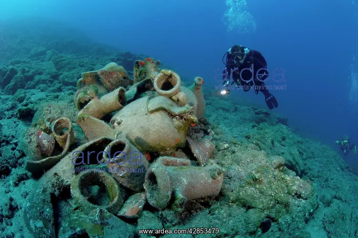  : Roman wine Amphora at Le Dramont, France, Mediterranean