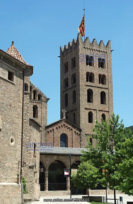 : Romanesque Art. Monastery of Santa Maria : Romanesque Art. Monastery of Santa Maria