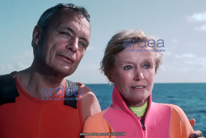  : Ron and Valerie Taylor - Divers and underwater photographers