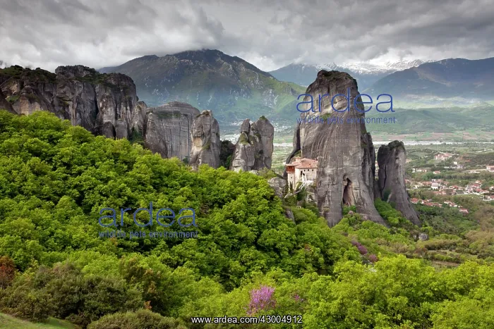 : Roussanou monastery and Conglomerate cliffs at Meteora : Roussanou monastery and Conglomerate cliffs at Meteora
