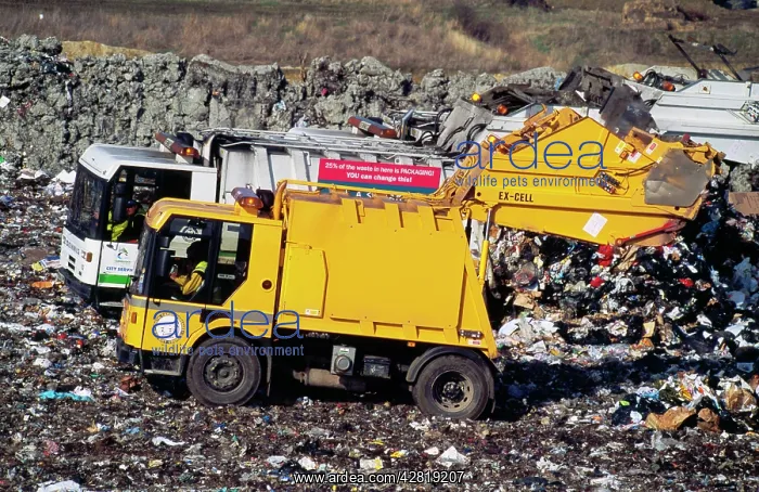  : Rubbish Tip  /  Dump  /  Landfill