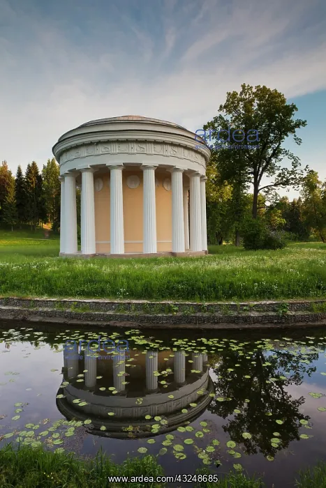 : Russia, Saint Petersburg, Pavlovsk, Great : Russia, Saint Petersburg, Pavlovsk, Great