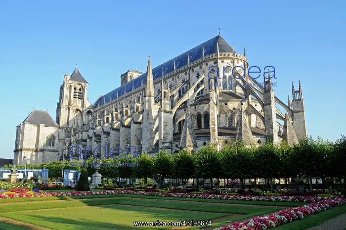 : Saint Etienne Cathedral, Bourges, Centre, France : Saint Etienne Cathedral, Bourges, Centre, France
