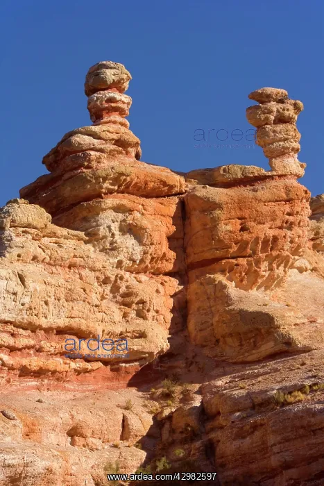 : Sandstone Formation - rock formation of red sandstone : Sandstone Formation - rock formation of red sandstone