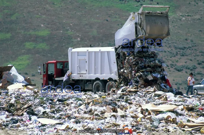 : Sanitary Landfill : Sanitary Landfill