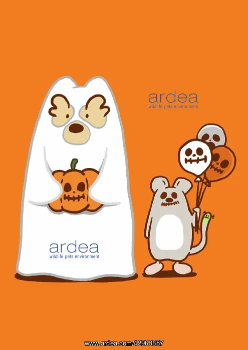 : Scottie Dog and Mouse in Halloween costume trick or treating : Scottie Dog and Mouse in Halloween costume trick or treating