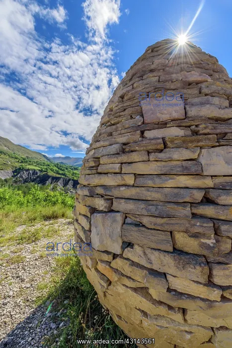 : Sentinel created by Andy Goldsworthy - Geological : Sentinel created by Andy Goldsworthy - Geological