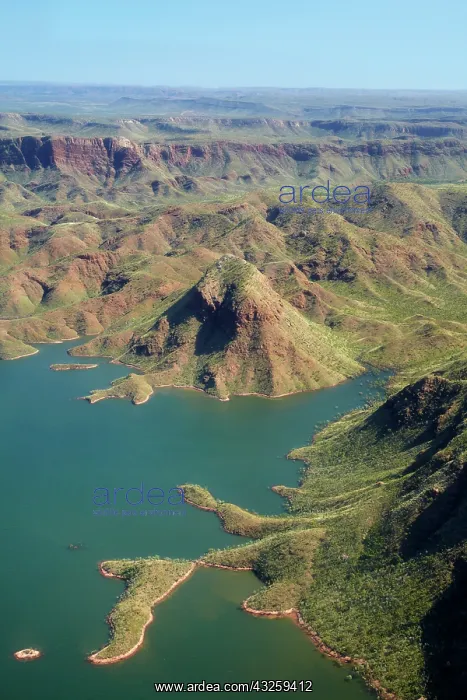 : Shoreline of Lake Argyle, Kimberley Region : Shoreline of Lake Argyle, Kimberley Region