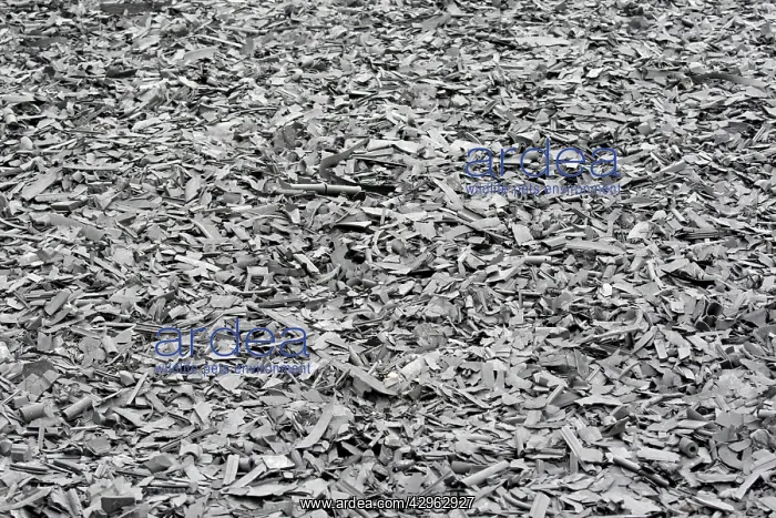 : Shredded Motor Tyres - on floor of equestrian centre : Shredded Motor Tyres - on floor of equestrian centre