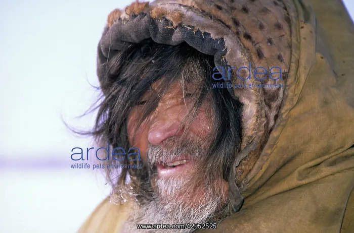 : Siberian shaman / sorcerer / wizard / healer / : Siberian shaman / sorcerer / wizard / healer /
