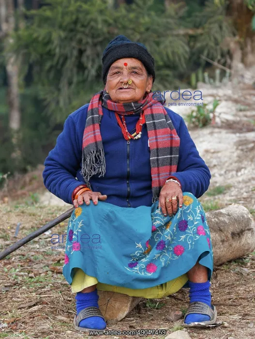  : Singalila national park, Woman at Jaubari village