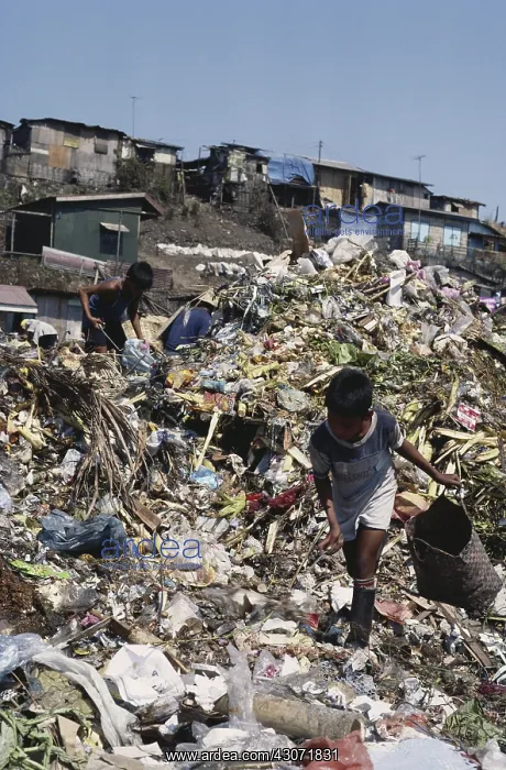 : Smokey Mountain Dump : Smokey Mountain Dump