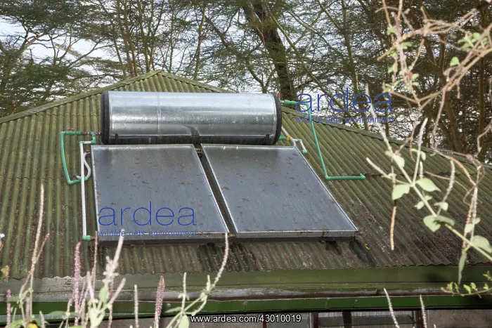 : Solar Thermal Hot Water System on roof of cottage : Solar Thermal Hot Water System on roof of cottage
