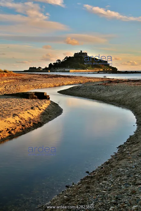 : St Michael's Mount - Red River : St Michael's Mount - Red River