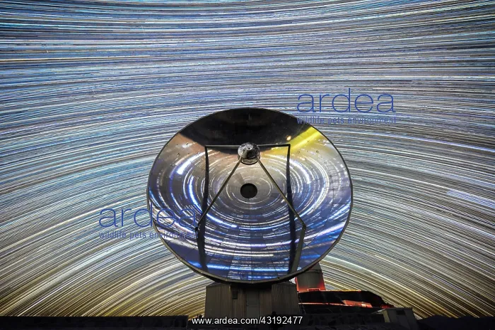 : Startrail of about 500 shots in front of the Swedish : Startrail of about 500 shots in front of the Swedish