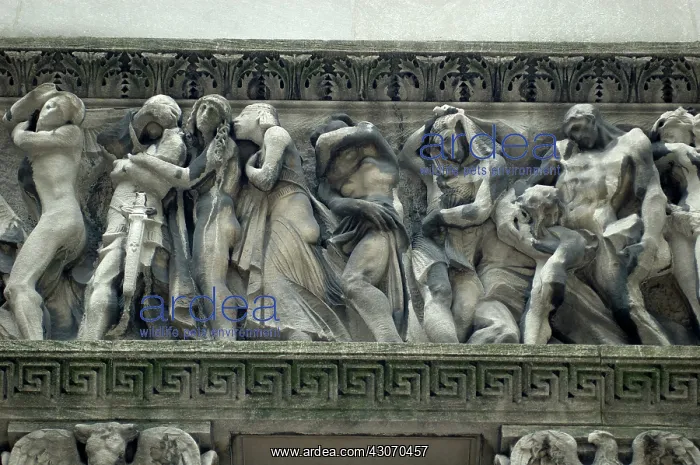: Statues damaged by acid rain : Statues damaged by acid rain
