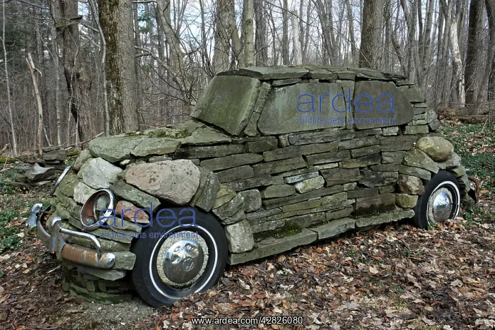 : Stone Sculpture of Volkswagon Car : Stone Sculpture of Volkswagon Car