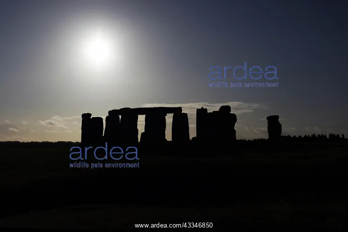 : Stonehenge Stone Age circle of standing stones : Stonehenge Stone Age circle of standing stones