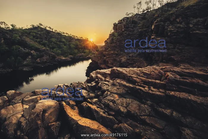 : Sunrise Edith Falls in northern Australia : Sunrise Edith Falls in northern Australia