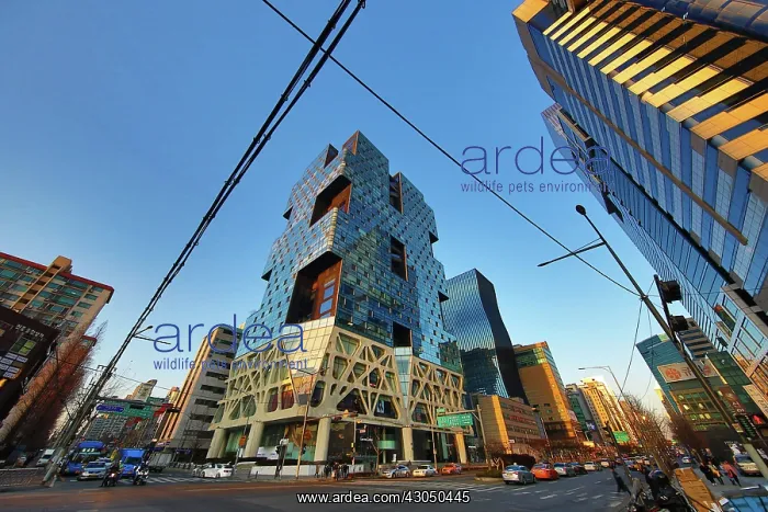 : Tall modern buildings and office blocks at dusk in the G : Tall modern buildings and office blocks at dusk in the G