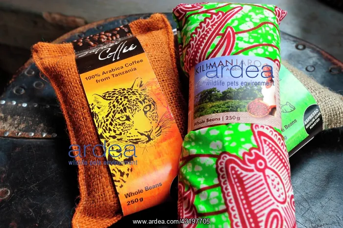 : Tanzania. Arusha. The first coffe plantations have : Tanzania. Arusha. The first coffe plantations have