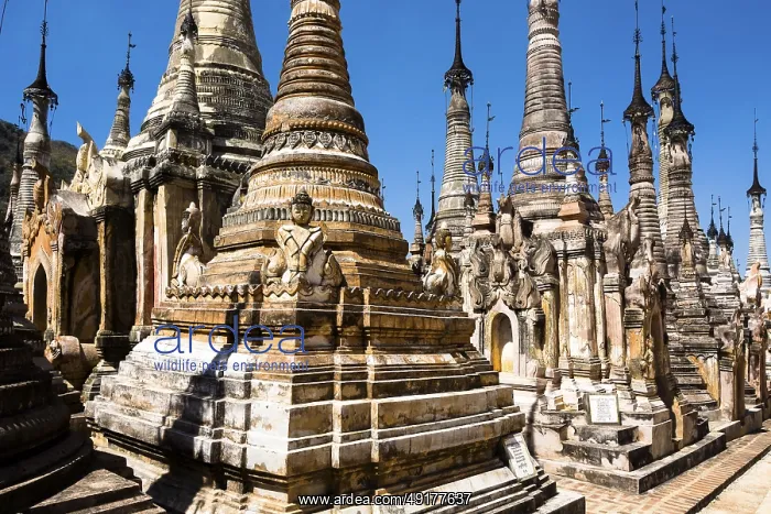 : Temple complex at Inle Lake, Myanmar : Temple complex at Inle Lake, Myanmar