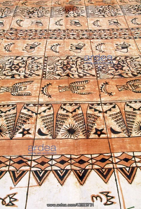 : Tonga - tapa cloth : Tonga - tapa cloth