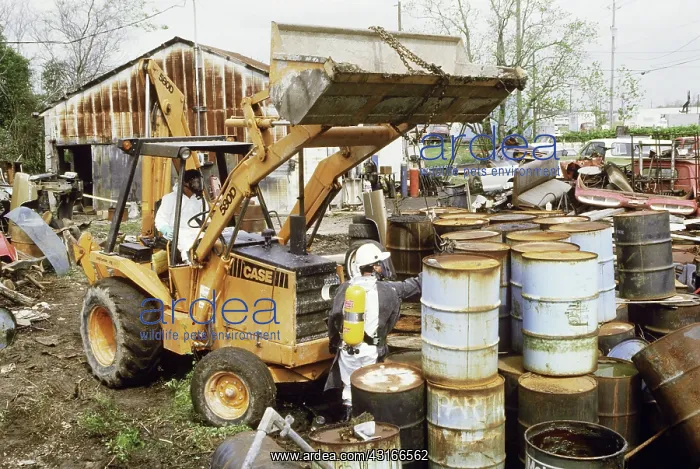 : Toxic Waste Cleanup : Toxic Waste Cleanup