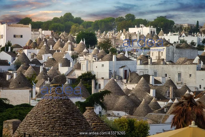 : Trulli in Alberobello, Valle d'Itria, Apulia, Italy, Europe : Trulli in Alberobello, Valle d'Itria, Apulia, Italy, Europe