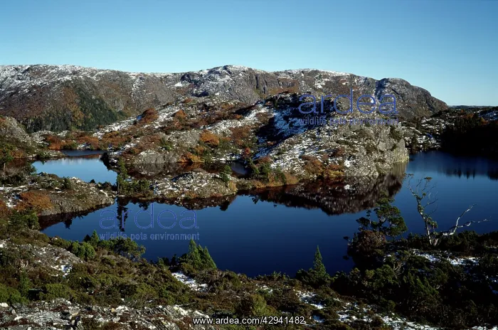: Twisted Lake - alpine terrain near Cradle Mountain : Twisted Lake - alpine terrain near Cradle Mountain