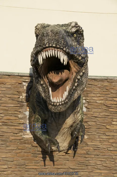 : Tyrannosaurus Escaping Grocery Store : Tyrannosaurus Escaping Grocery Store