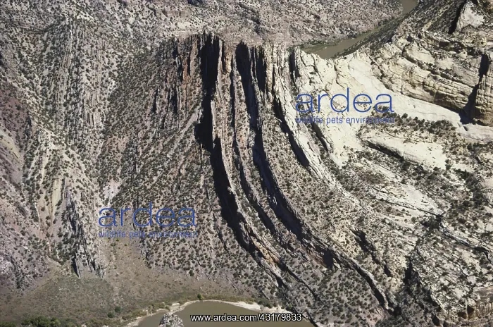 : Upturned Beds and Fault : Upturned Beds and Fault
