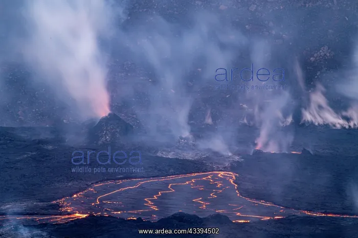 : USA, Big Island, Hawaii. Smoldering eruption of : USA, Big Island, Hawaii. Smoldering eruption of