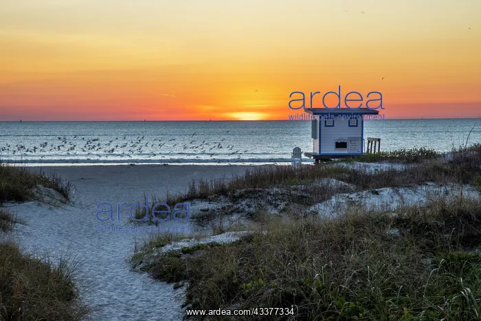  : USA, Florida, Port Canaveral. Sunrise over the Atlantic
