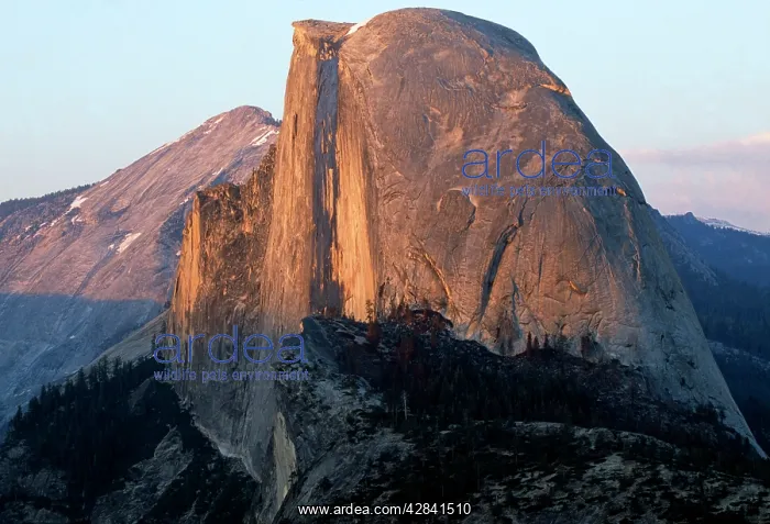: USA - Half Dome at sunset at Yosemite National Park : USA - Half Dome at sunset at Yosemite National Park