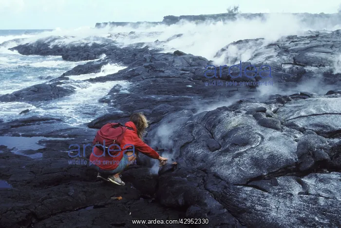 : USA - Hawaii - Big Island - Eruption of the Pu'u : USA - Hawaii - Big Island - Eruption of the Pu'u