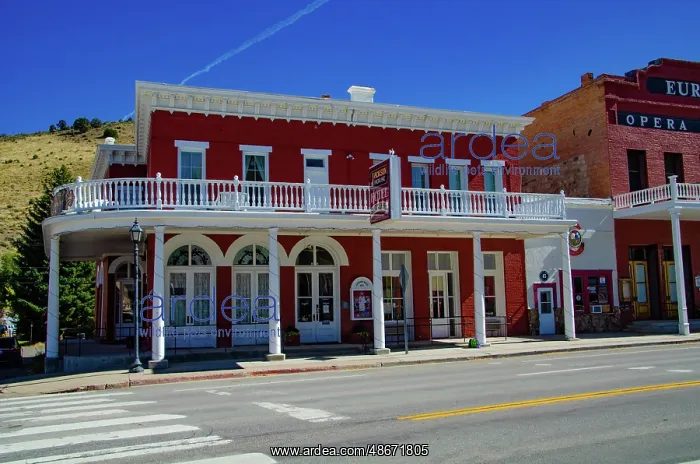 : USA, Nevada, Eureka. Jackson House Hotel (1877) and Sacha's : USA, Nevada, Eureka. Jackson House Hotel (1877) and Sacha's