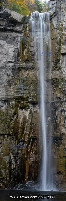 : USA, New York. Panoramic of Taughannock Falls at Taughannock : USA, New York. Panoramic of Taughannock Falls at Taughannock