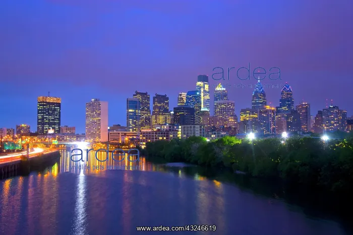  : USA, Pennsylvania, Philadelphia. Sunset
