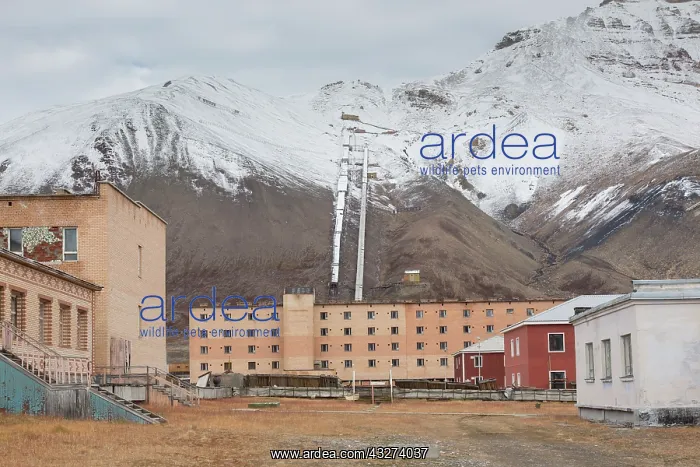 : View of the abandoned Russian town of Pyramiden : View of the abandoned Russian town of Pyramiden