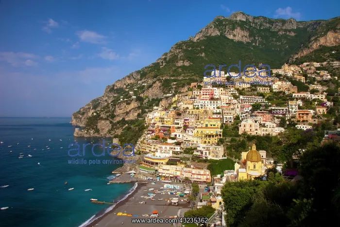  : View along the Amalfi coast of the hillside