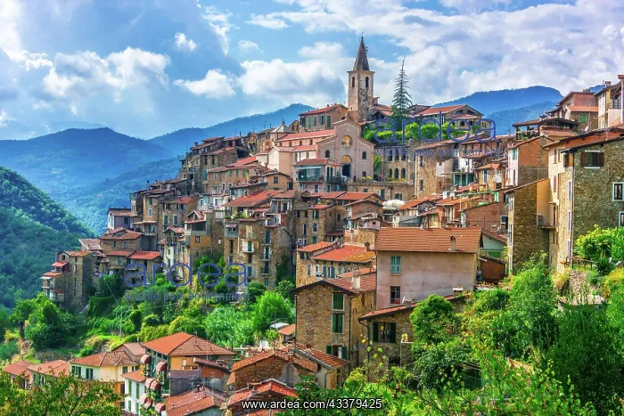 : View of Apricale in the Province of Imperia, Liguria : View of Apricale in the Province of Imperia, Liguria