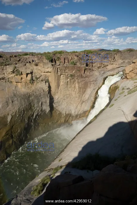 : View of main waterfall at Augrabies Falls National Park : View of main waterfall at Augrabies Falls National Park