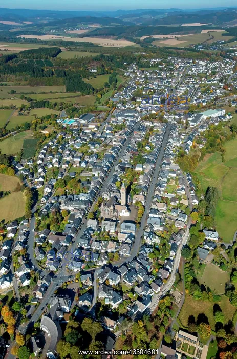 : View of Schmallenberg, aerial view, Schmallenberg : View of Schmallenberg, aerial view, Schmallenberg