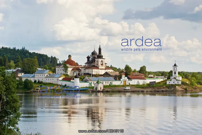 : Volga-Baltic Waterway, Russia. Goritsy Nunnery-Resurrection : Volga-Baltic Waterway, Russia. Goritsy Nunnery-Resurrection