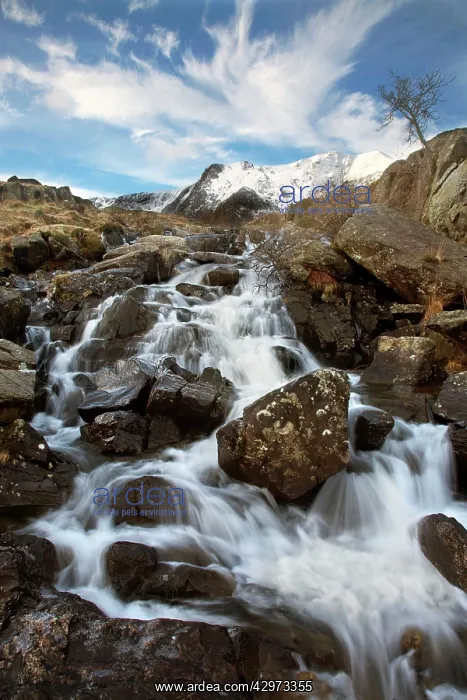 : Waterfall in Idwal River below Twll Du or Devils Kitchen : Waterfall in Idwal River below Twll Du or Devils Kitchen