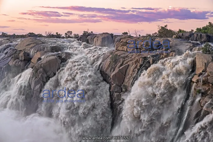 : Waterfall on the Orange River in the Augrabies Falls : Waterfall on the Orange River in the Augrabies Falls