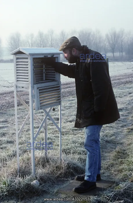 : Weather station : Weather station